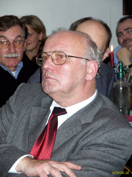 2002 11 075