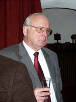 2002 11 013